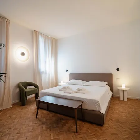 Casa Magazen 3* البندقية