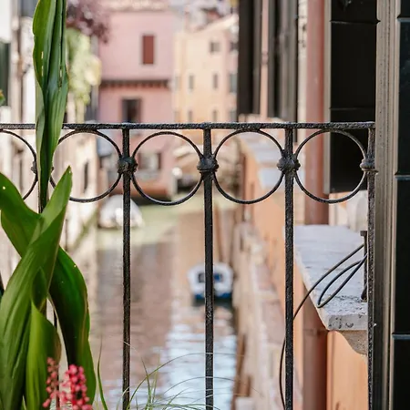 Casa Magazen Vendégház